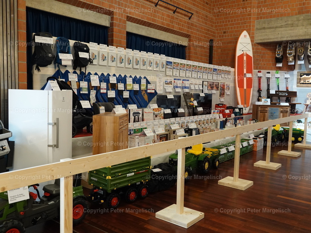 DSC06310 | Schwingen - Realisiert mit Pictrs.com