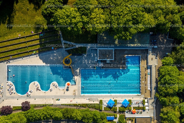 Witten240506820 | Luftbild, Freibad Annen, Schwimmbad und Schwimmbecken mit Badegästen, Annen, Witten, Ruhrgebiet, Nordrhein-Westfalen, Deutschland