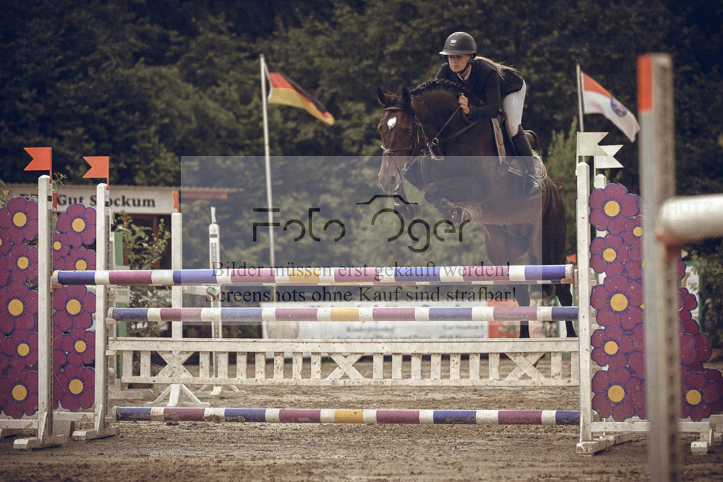 20240530-DOS_2915 | Entdecke hochwertige Reitturnierfotos von Foto Oger. Professionell, emotional und authentisch – jetzt Lieblingsmomente im Shop bestellen.Deutschlandweite Turnierfotografie. - Realisiert mit Pictrs.com