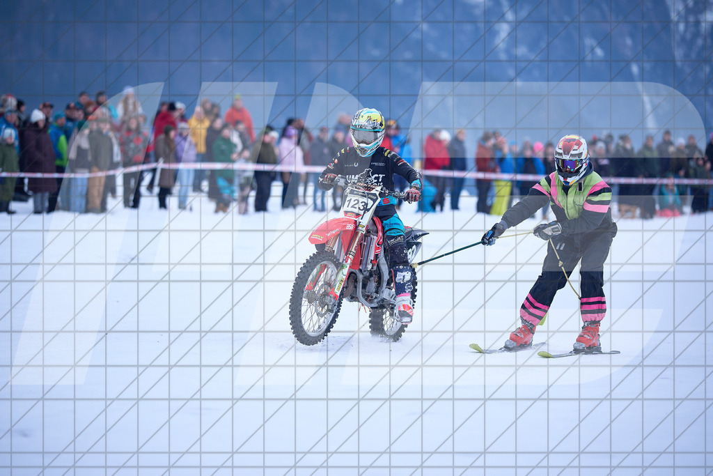 11. Holzknecht Skijöring | Skijöring am 24.01.2026: 11. Holzknecht Skijöring in Gosau am Dachstein, Oberösterreich, ÖsterreichFoto: © 2026 Martin Bihounek | mb-creative.eu