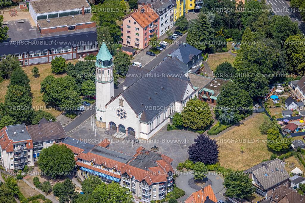 Castrop-Rauxel220706395 | Luftbild, kath. Kirche St. Josef, Habinghorst, Castrop-Rauxel, Ruhrgebiet, Nordrhein-Westfalen, Deutschland