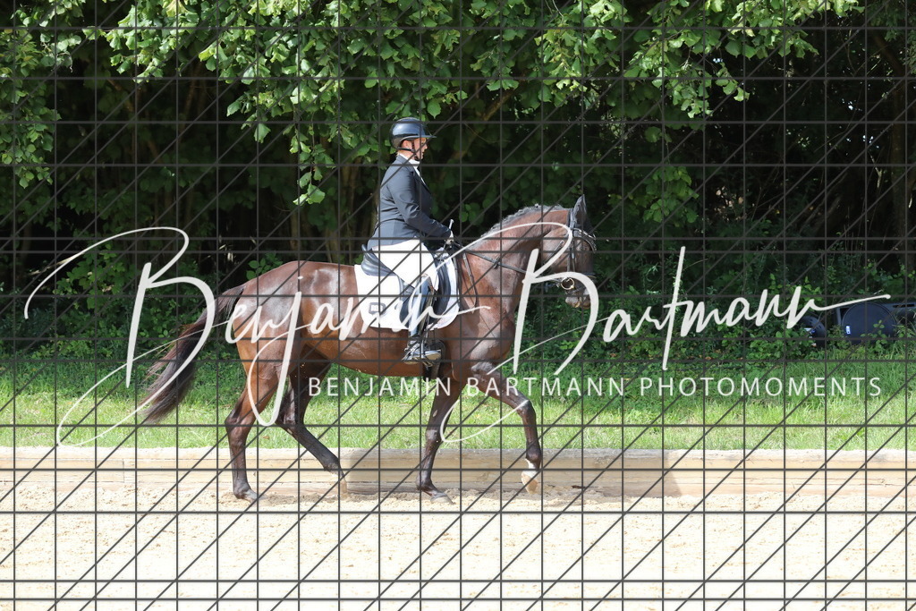 AZ2A2637 | Benjamin Bartmann Photomoments