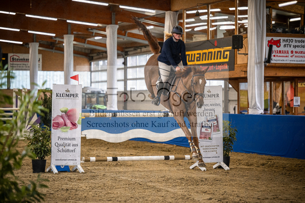 DOS_2424 | Entdecke hochwertige Reitturnierfotos von Foto Oger. Professionell, emotional und authentisch – jetzt Lieblingsmomente im Shop bestellen.Deutschlandweite Turnierfotografie. - Realisiert mit Pictrs.com