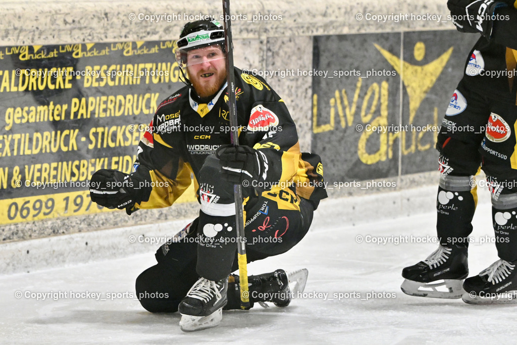 EC MET PHOTOVOLTAIK HORNETS SPITTAL vs. EV ZELTWEG MURTAL LIONS | Jubel #12 Glavic Gasper EC Hornets Spittal, EC MET PHOTOVOLTAIK HORNETS SPITTAL vs. EV ZELTWEG MURTAL LIONS, EC MET PHOTOVOLTAIK HORNETS SPITTAL vs. EV ZELTWEG MURTAL LIONS am 08.02.2026 in Spittal an der Drau (Eissportzentrum Spittal), Austria, (Photo by Bernd Stefan)