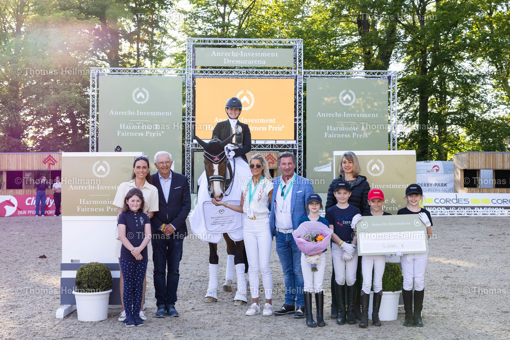 TH_503-HAAS Katharina (AUT)_ Let It Be NRW_17830 | Deutsches Spring- und Dressur-Derby 2024 am 11.05.24 in Hamburg, 503HAAS Katharina (AUT), Let It Be NRW