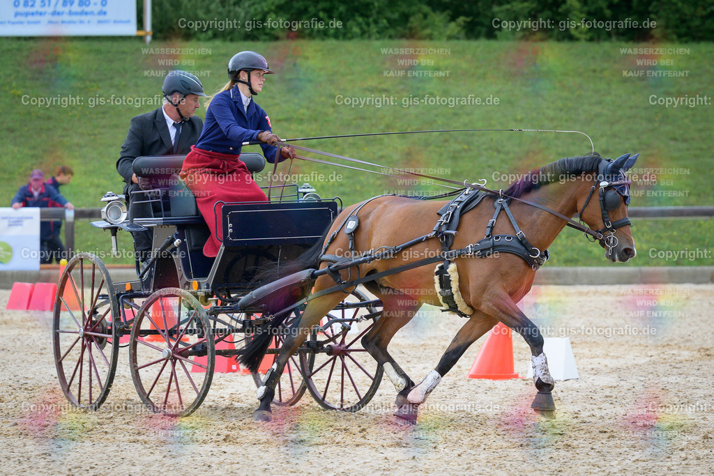 063_Voskort_Lea_KegelF-M_1Sp_250727_05 | gis-fotografie