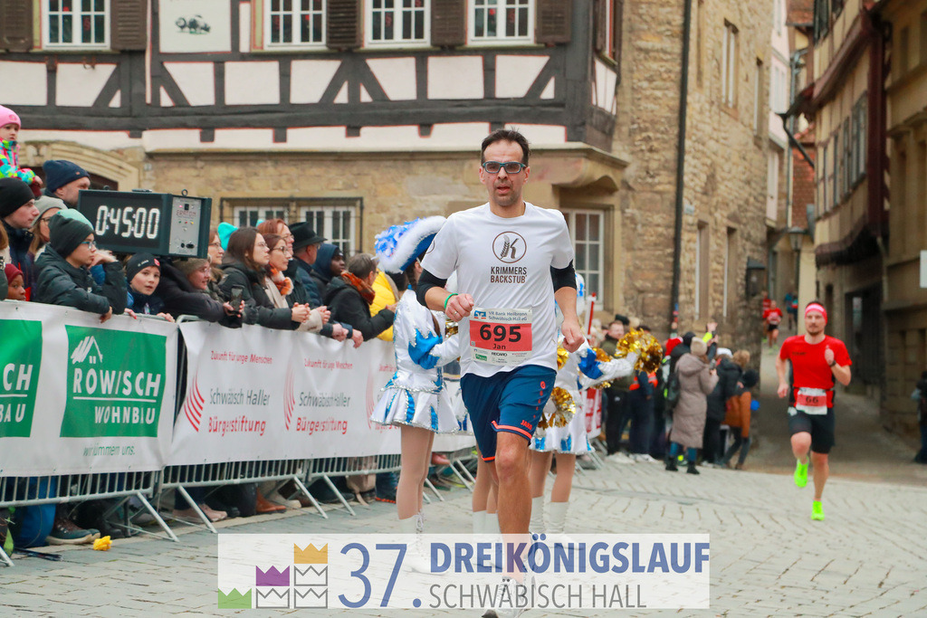 VR Bank Hauptlauf 10000m | 3 Koenigslauf 2023 - Realisiert mit Pictrs.com