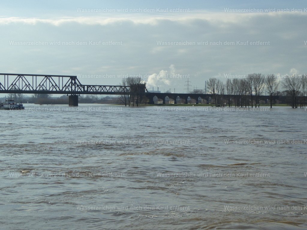 P1000823 | Entdecken Sie die faszinierende Welt von Norbert Michels: Surreale Kunstwerke, hochwertige Fotos, Leinwandbilder & Fotoprodukte wie Tassen mit bild7 - Realisiert mit Pictrs.com