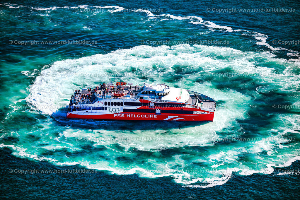Helgoland_Halunder_Jet_FRS_Fähren_ELS_4233280824 | HELGOLAND 28.08.2024 Fahrt eines Fähr- Schiffes " FRS Halunder Jet " in Helgoland im Bundesland Schleswig-Holstein, Deutschland. // Trip of a ferry ship "FRS Halunder Jet" in Heligoland in the state Schleswig-Holstein, Germany. Foto: Martin Elsen