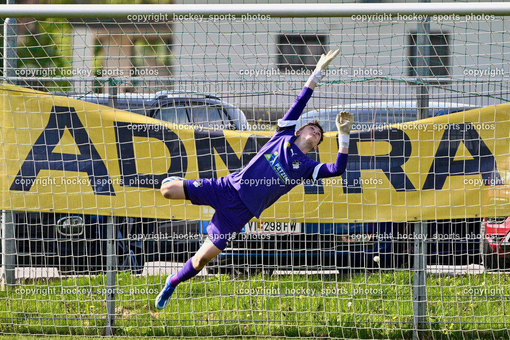 SC Landskron vs. SVG Bleiburg | #24 Julian Schneider SVG Bleiburg, SC Landskron vs. SVG Bleiburg, SC Landskron vs. SVG Bleiburg am 28.04.2024 in Villach (Sportzentrum Landskron), Austria, (Photo by Bernd Stefan)
