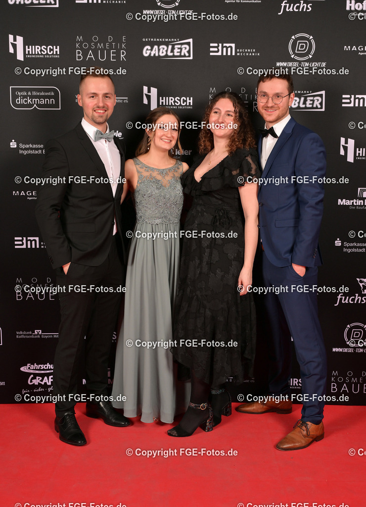 20240113-fge-fotos-0313 | Eröffnungsball der FGE am 13.01.2024 im Alten Stadttheater in Eichstätt. - Realisiert mit Pictrs.com