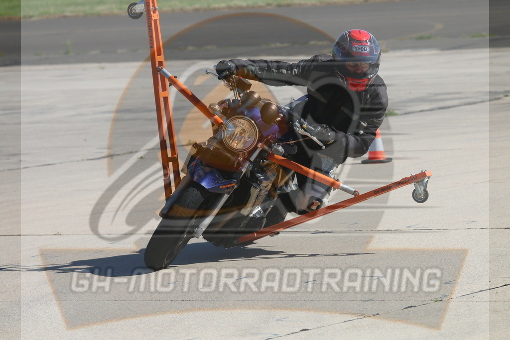 IMG_3664 | gh-motorradtraining-foto.de - Realisiert mit Pictrs.com