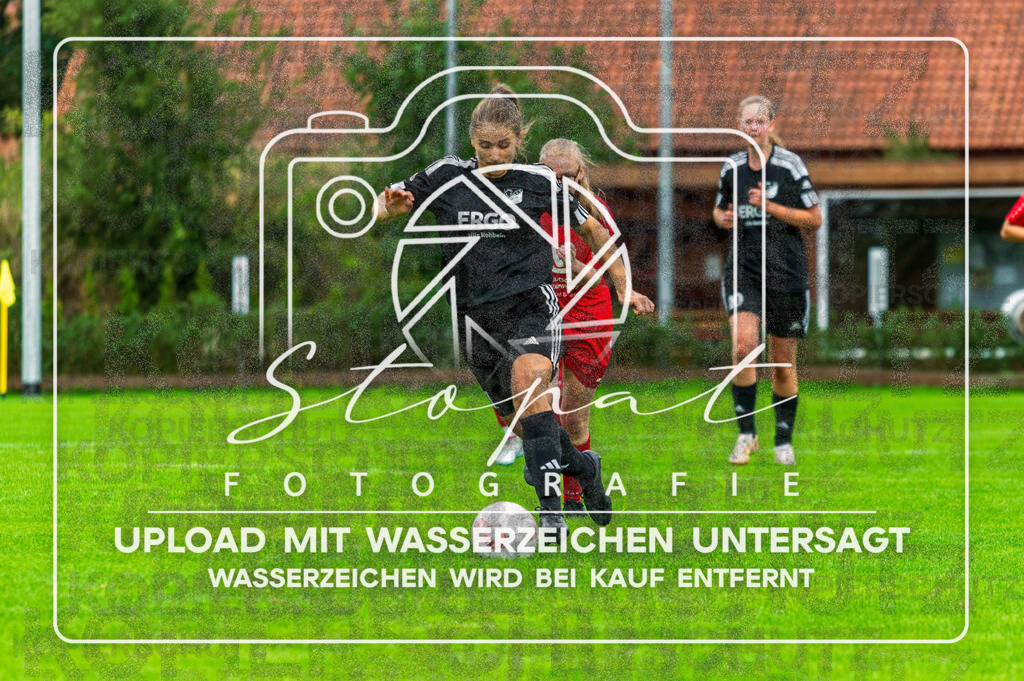 Kreisliga VER/OHZ - SG Fulde vs. SG Ihlpohl/Lesumstotel | Myroslava Taran (SG Fulde #11); Kreisliga VER/OHZ - SG Fulde vs. SG Ihlpohl/Lesumstotel am 30.08.26 in Zentralstadion, Fulde - Realisiert mit Pictrs.com