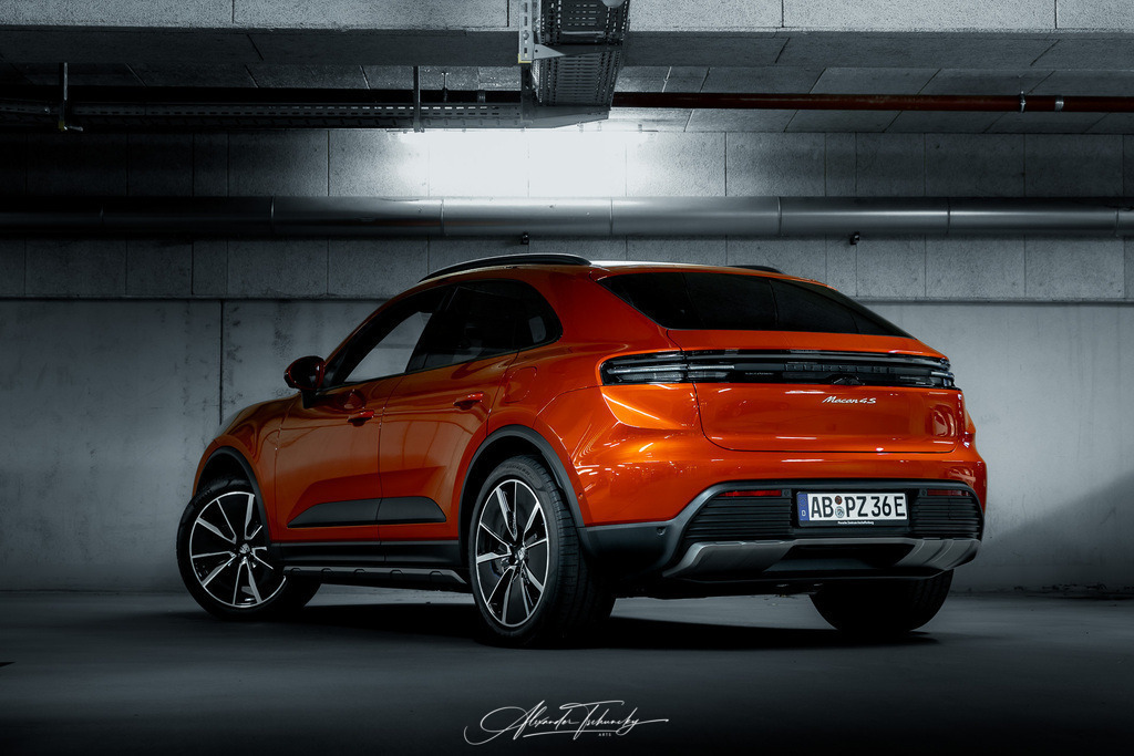 R6AT6814 _Alexander Tschuncky | Entdecken Sie die faszinierende Welt von Alexander Tschuncky Arts: Kreative Fotografie, atemberaubende Automobilkunst und hochwertiger Bilderdruck. Lassen Sie sich inspirieren! - Realisiert mit Pictrs.com
