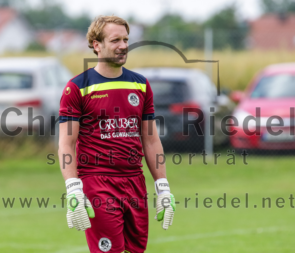 2023-07-02_044_SV_Walpertskirchen_gegen_FC_Herzogstadt | Walpertskirchen, Deutschland, 02.07.2023:
Fußball, Kreisliga 2023 / 2024, Testspiel, SV Walpertskirchen gegen FC Herzogstadt, Endergebnis: 

Torwart Florian Leininger (FC Herzogstadt, #22)

Foto: Christian Riedel / fotografie-riedel.net