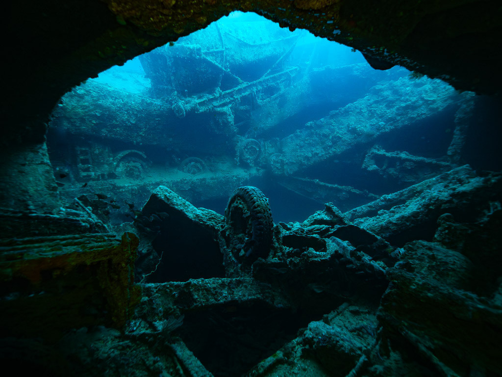 P5196878-Verbessert-RR | Carismarkus, Fotografie, Lost Places, Urbex, Stilvoll, Akt, Nude, Fine Arts, Adventure, Beauty in decay - Realisiert mit Pictrs.com