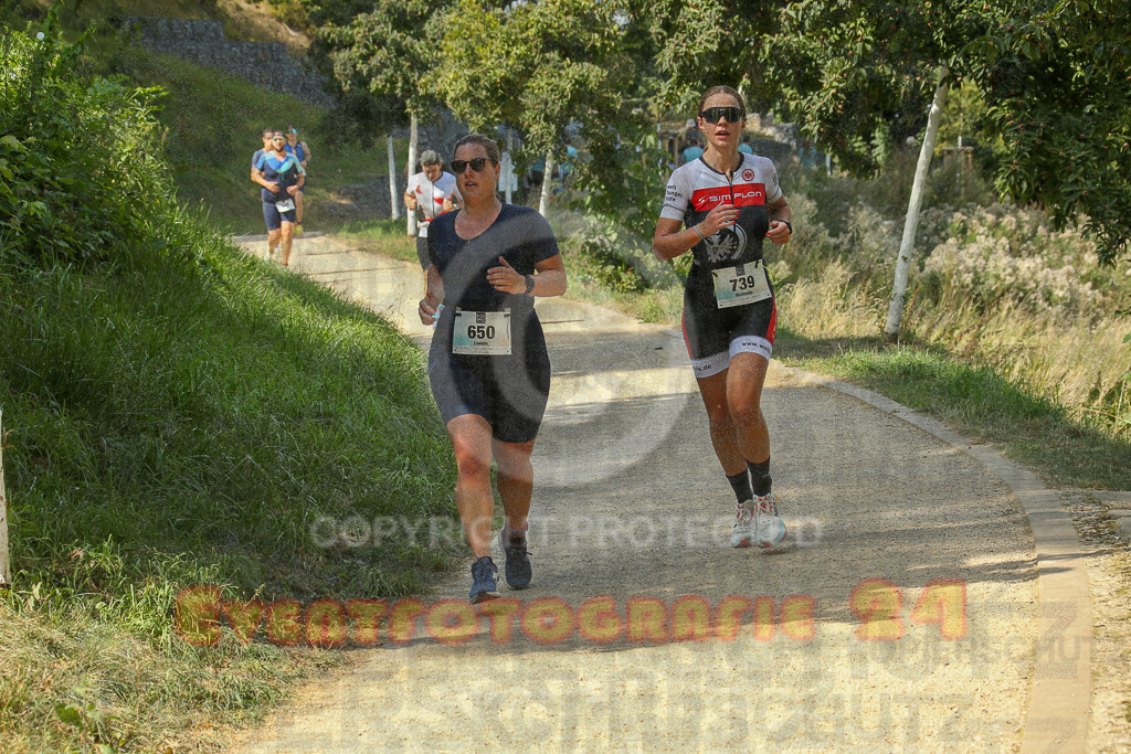 250824_1446_EX1_7482 | Sportfotografie im Rhein-Sieg Kreis, Köln, Bonn, NRW, Rheinland Pfalz, Hessen, etc. Unser Tätigkeitsfeld umfasst den Laufsport vom Volkslauf über den Marathon, Duathlon, Triathon bis zum Ultralauf wie Kölnpfad Ultra oder Schindertrail.