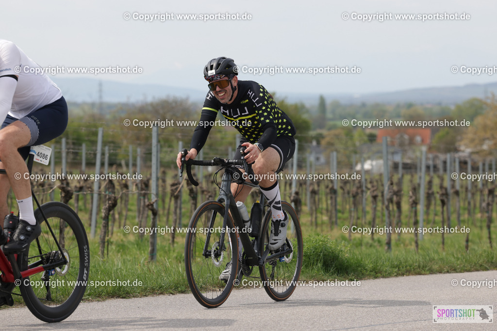 368A4970 | Neusiedlersee Radmarathon 2026@sportshot_your_pictrs #yourpictures#roadtowm2029 #nrm #neusiedlerseeradmarathon #neusiedlersee #neusiedlerseetourismus #burgenland #mörbisch #nrm26 #burgenlandtourismus #voglundco #poweredbyburgenlandtourismus #radsport #rad #marathon #ucigranfondo #visitburgenland #ucigranfondoworldseries