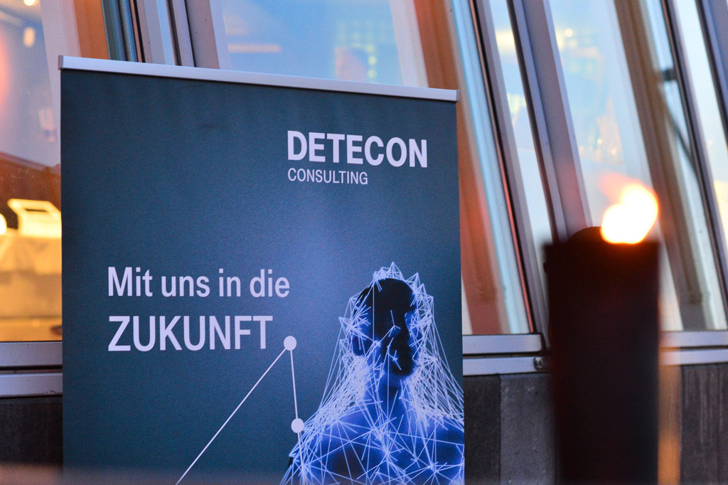 195Detecon_Sommerfest_2019_Foto_SWernz | Fotograf Köln - Realisiert mit Pictrs.com