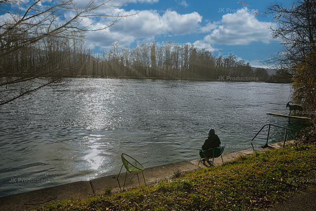 man on the river | Fotos, Fotos kaufen,  Fotos von Stadt und Land, Fotos von Tieren. - Realisiert mit Pictrs.com