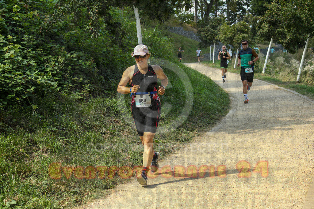 250824_1440_EX1_7064 | Sportfotografie im Rhein-Sieg Kreis, Köln, Bonn, NRW, Rheinland Pfalz, Hessen, etc. Unser Tätigkeitsfeld umfasst den Laufsport vom Volkslauf über den Marathon, Duathlon, Triathon bis zum Ultralauf wie Kölnpfad Ultra oder Schindertrail.