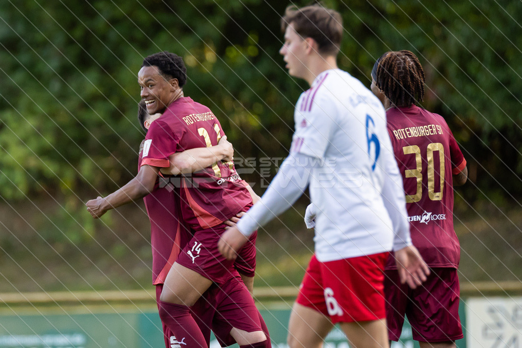 20250928_Picselweb-Fotografie_1R3_2765 | Spielszenen aus dem Spiel VfL Güldenstern Stade - Rotenburger SV. Ergebnis 0:3 - Realisiert mit Pictrs.com