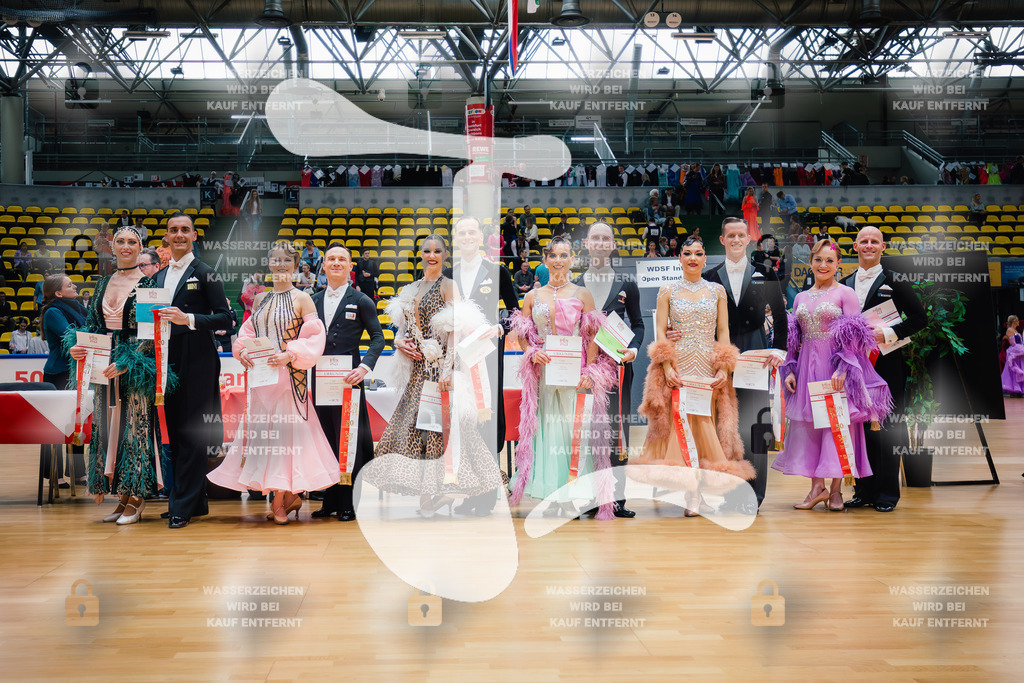 Hessen Tanzt WDSF Open Senior I Standard Siegerehrung-2025-05-17-7915 | Webshop for digital downloads and prints of dance sport, event & show photographer Julian Link - Realisiert mit Pictrs.com