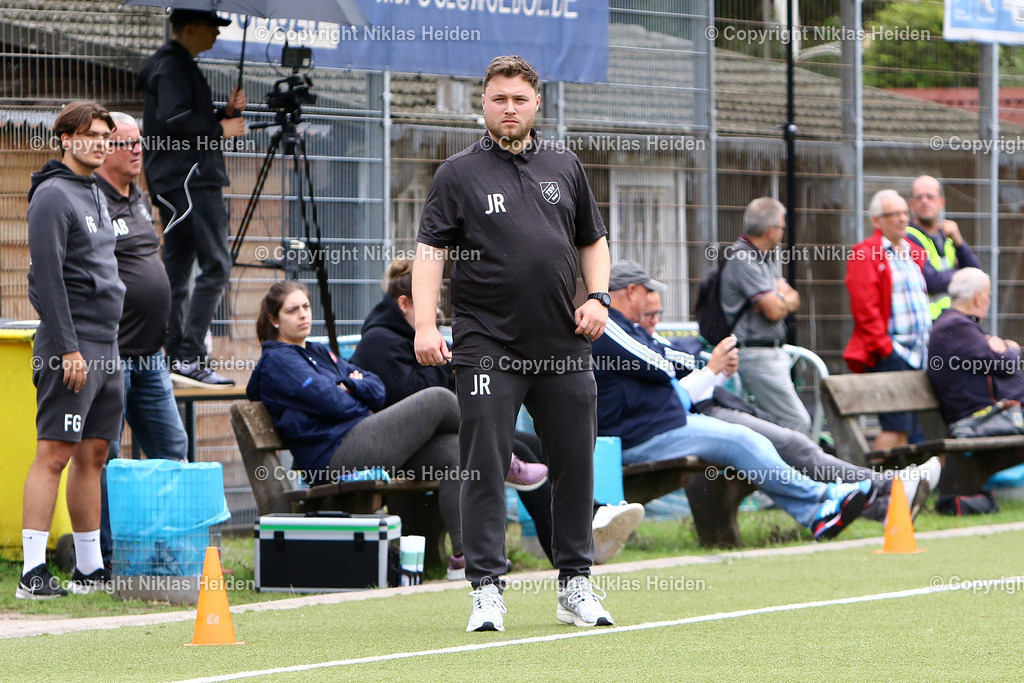 NH_USCPaloma_TSVSasel_OberligaHamburg_18082024 | Jan Ramelow (Trainer, TSV Sasel)Fußball I Herren I Gamesright Oberliga Hamburg I Saison 2024-2025 I 3. Spieltag I USC Paloma - TSV Sasel I 18.08..2024 I Jonny-Rehbein-Sportplatz