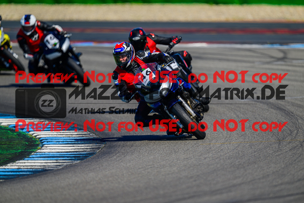 MaZZes_FotoMatrix_240520_6007705_9687 | INST