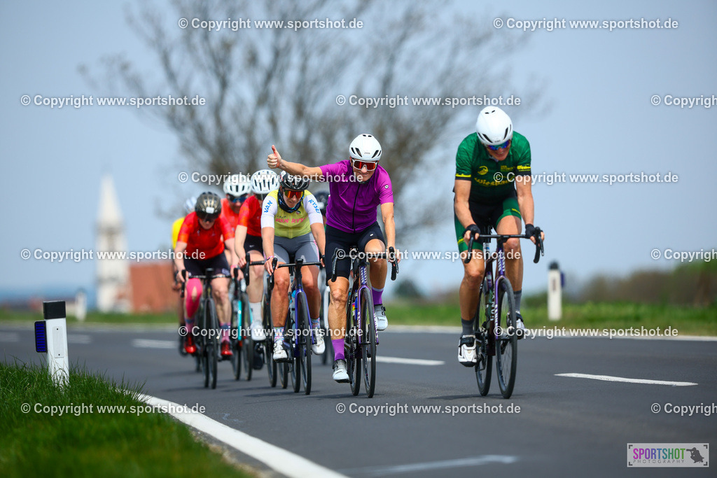 109_TRA56214 | Neusiedlersee Radmarathon 2026@sportshot_your_pictrs #yourpictures#roadtowm2029 #nrm #neusiedlerseeradmarathon #neusiedlersee #neusiedlerseetourismus #burgenland #mörbisch #nrm26 #burgenlandtourismus #voglundco #poweredbyburgenlandtourismus #radsport #rad #marathon #ucigranfondo #visitburgenland #ucigranfondoworldseries