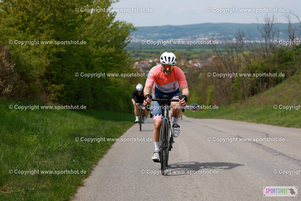 266_AR6_0207 | Neusiedlersee Radmarathon 2026@sportshot_your_pictrs #yourpictures#roadtowm2029 #nrm #neusiedlerseeradmarathon #neusiedlersee #neusiedlerseetourismus #burgenland #mörbisch #nrm26 #burgenlandtourismus #voglundco #poweredbyburgenlandtourismus #radsport #rad #marathon #ucigranfondo #visitburgenland #ucigranfondoworldseries