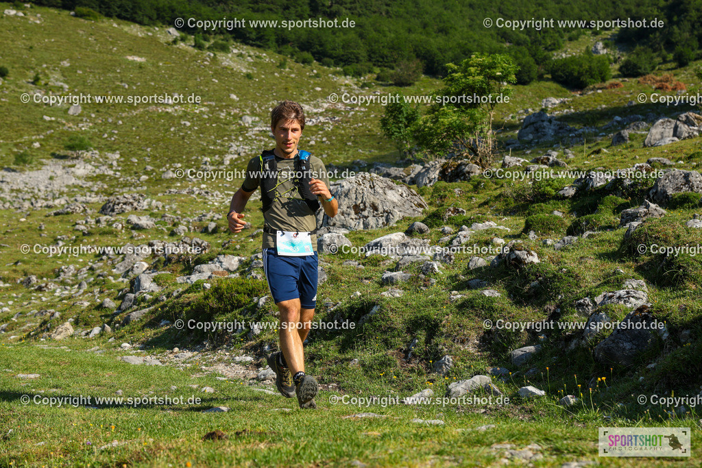 TRAA6255 | #kaiserkronetrail2026 #wilderkaiser #risewiththemountain@wilder.kaiser @scheffau.belebt @mammut #kaiserkronetrail #wilderkaiser #trailrunning #visittirol #inechtnochschöner #RisewiththeMountain #sportshot_your_pictrs #yourpictrs #trailrunningmoments #racephotos #kaiserkronetrail_official