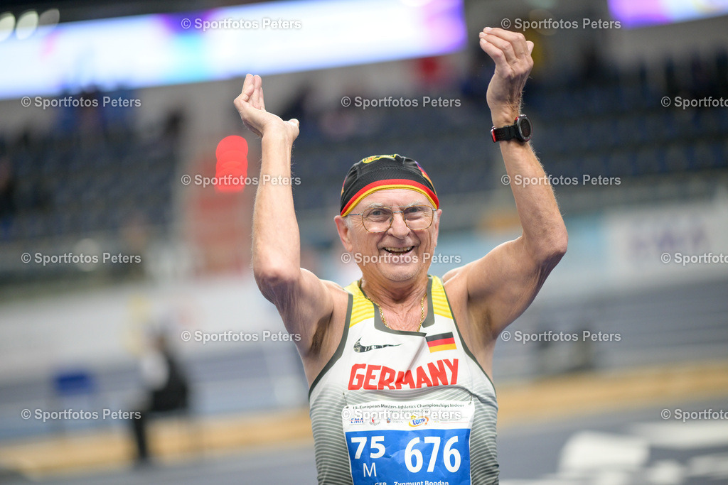 Masters Hallen-EM_Tag 7-18 | Masters Hallen-EM am 02.04.2026 in Torun - Realized with Pictrs.com