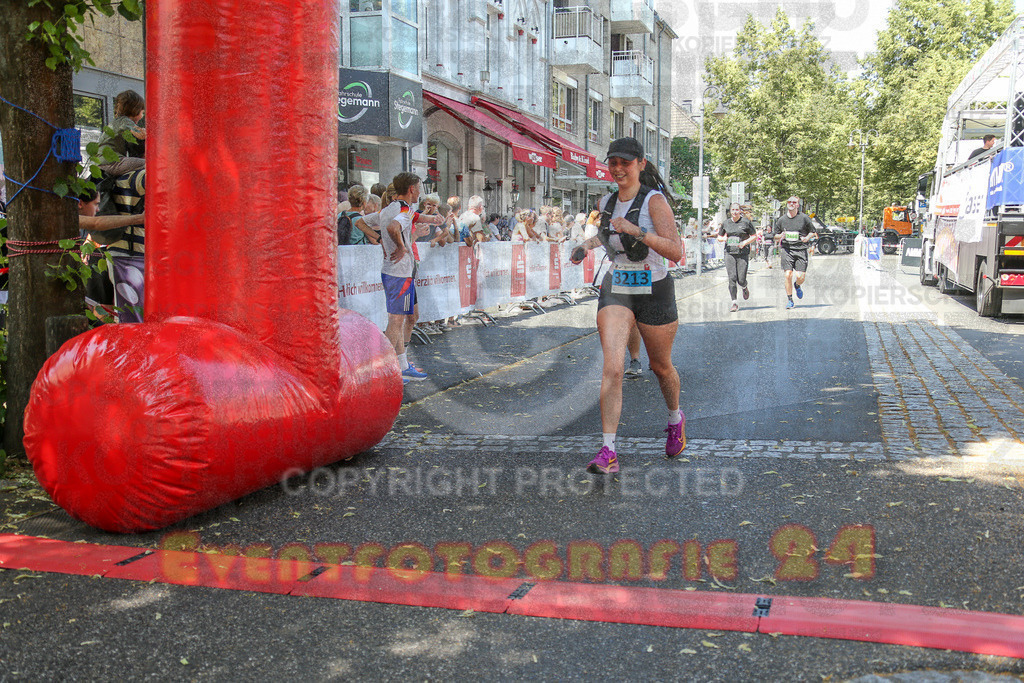 250621_1218_EX1_5547 | Sportfotografie im Rhein-Sieg Kreis, Köln, Bonn, NRW, Rheinland Pfalz, Hessen, etc. Unser Tätigkeitsfeld umfasst den Laufsport vom Volkslauf über den Marathon, Duathlon, Triathon bis zum Ultralauf wie Kölnpfad Ultra oder Schindertrail.