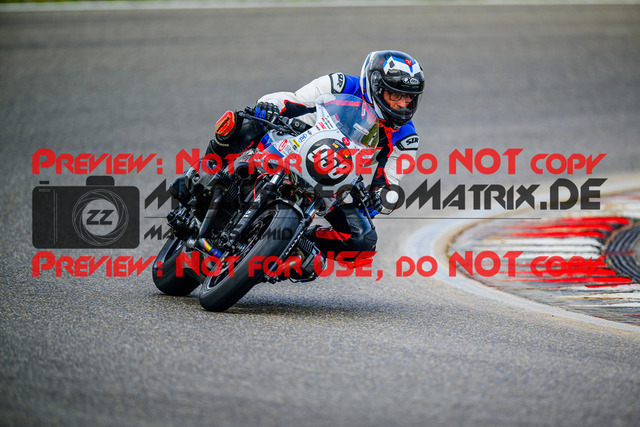 MaZZes_FotoMatrix_240910_6007705_5211 | GELB