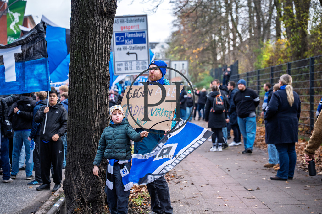 Spieltag 12 HSV - VFB Stuttgart_SC-45 | Philipp-Heist - Realisiert mit Pictrs.com