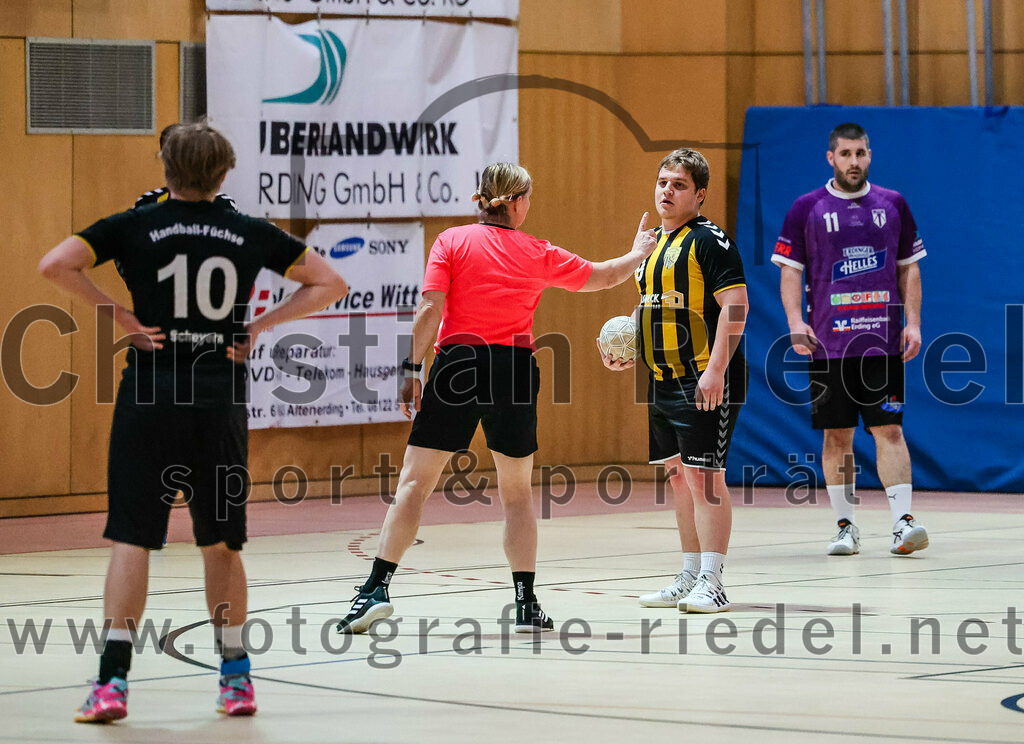 2023-12-16_002_SpVgg_Altenerding_gegen_HF_Scheyern | Erding, Deutschland, 16.12.2023:
Handball, Bezirksoberliga Männer 2023 / 2024, 11. Spieltag, SpVgg Altenerding gegen HF Scheyern, Endergebnis: 33:21

Foto: Christian Riedel / fotografie-riedel.net