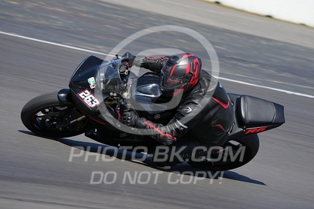 2025_04_29_PBK_23740 | Sportfotografie; SlowMotion; Video; Rennstrecke; Hafeneger; Speer; Racing; RSE; BMW; CBO; Trackday; Motorsportarena; Hockenheimring; Brno; Most; Barcelona; Valencia