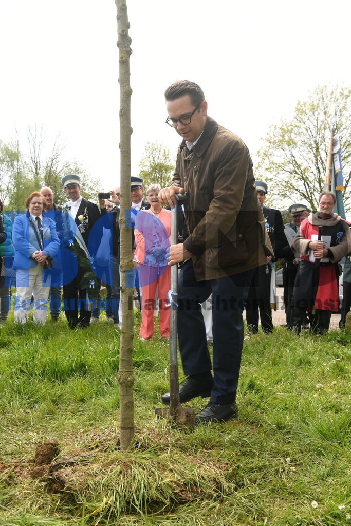 636. Maiabendfest 2024 | {headline}



(Foto: Christian Schnaubelt / BOND)

 - Realisiert mit Pictrs.com