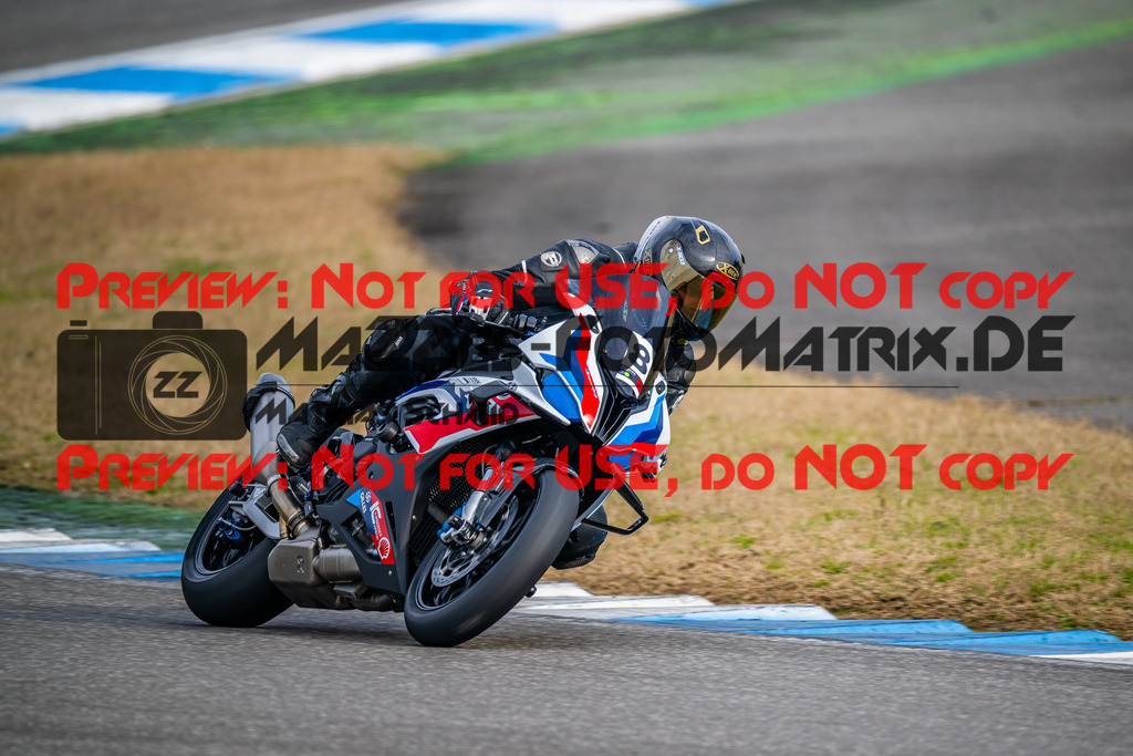 MaZZes_Fotomatrix_20240317_6007705_9894 | Fotograf Mathias Schmid
Sportfotograf,
Eventfotograf,
Hochzeitsfotograf,
Portraitfotograf