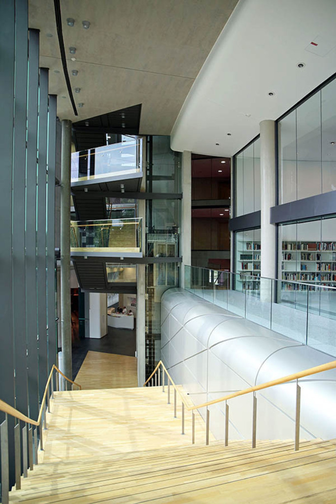 Bildlexikon Leipzig - Deutsche Nationalbibliothek | Das Team hinter BILDLEXIKON LEIPZIG bündelt historische wie aktuelle Informationen über die Stadt Leipzig in Text und Bild auf einer Plattform und stellt diese der interessierten Öffentlichkeit zur Verfügung.