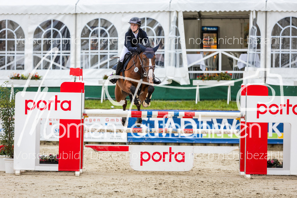 BHO-2PhSpr-M-221 | MomenTaufnahmen Pferdesportfotos