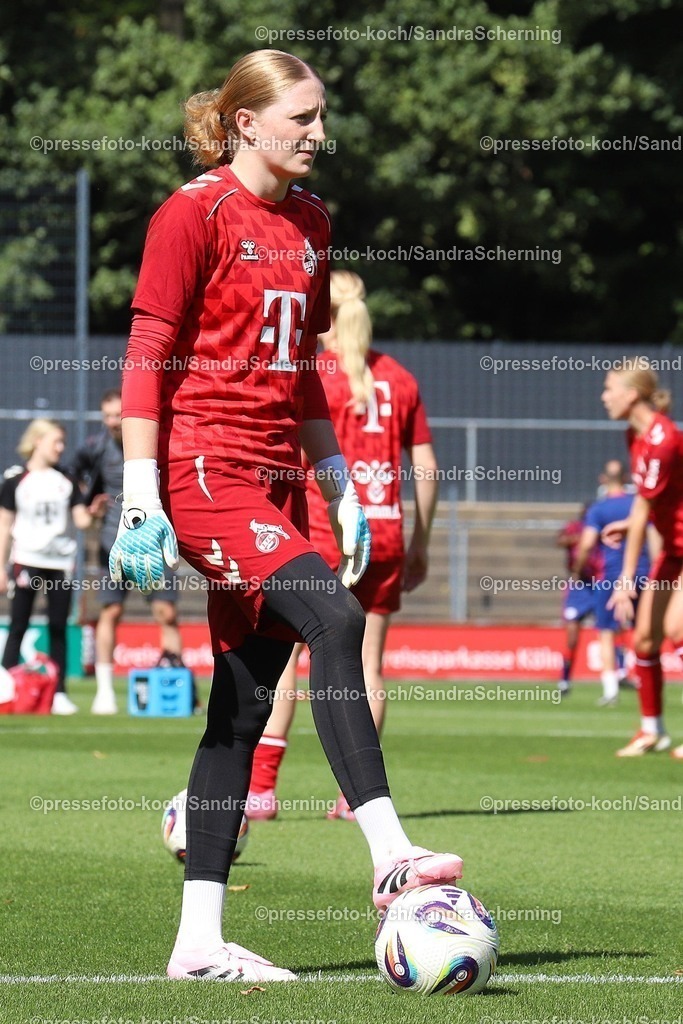 xSSc06092502014 | 05.09.2025, xsscx, Frauen Fuﬂball, 1. FC Koeln - RB Leipzig, 1. Fuﬂball Bundesliga, 01. Spieltag, Franz-Kremer-Stadion, Saison 2025 2026: Irina Fuchs (1. FC Koeln #34) DFB regulations prohibit any use of photographs as image sequences and or quasi-video. Nordrhein-Westfalen Deutschland