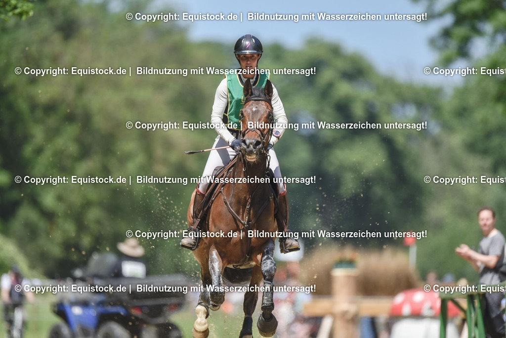 20230527_27_CCI4_Gelände_0012 | equistock
