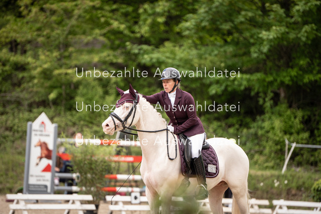Bad_Meinberg_03054 | saradresslerfotografie - Realisiert mit Pictrs.com