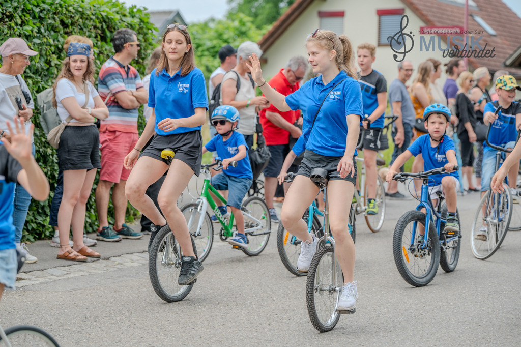 DSC_5711 | "Fussifoto.com – Ihr Ansprechpartner für hochwertige Fotografie! Entdecken Sie kreative Bilder und professionelle Dienstleistungen. Kontaktieren Sie uns für Ihre Projekte!"