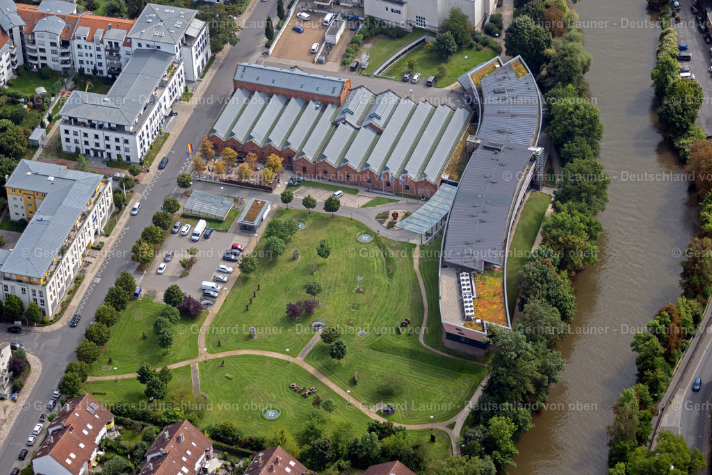 4060162 | BAMBERG 07.09.2021 Gebäudekomplex der Hotelanlage des Welcome Kongresshotel Bamberg am Ufer des Linken Regnitzarm in Bamberg im Bundesland Bayern, Deutschland. // Complex of the hotel building of Welcome Kongresshotel Bamberg am Ufer des Linken Regnitzarm in Bamberg in the state Bavaria, Germany. Foto: Gerhard Launer
