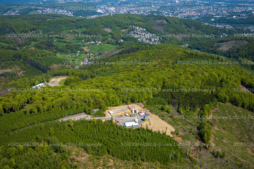 Hagen240504862 | Luftbild, Baustelle mit Neubau für Windräder Windenergieanlage, Rafflenbeuler Kopf Wald, Eilpe, Hagen, Ruhrgebiet, Nordrhein-Westfalen, Deutschland