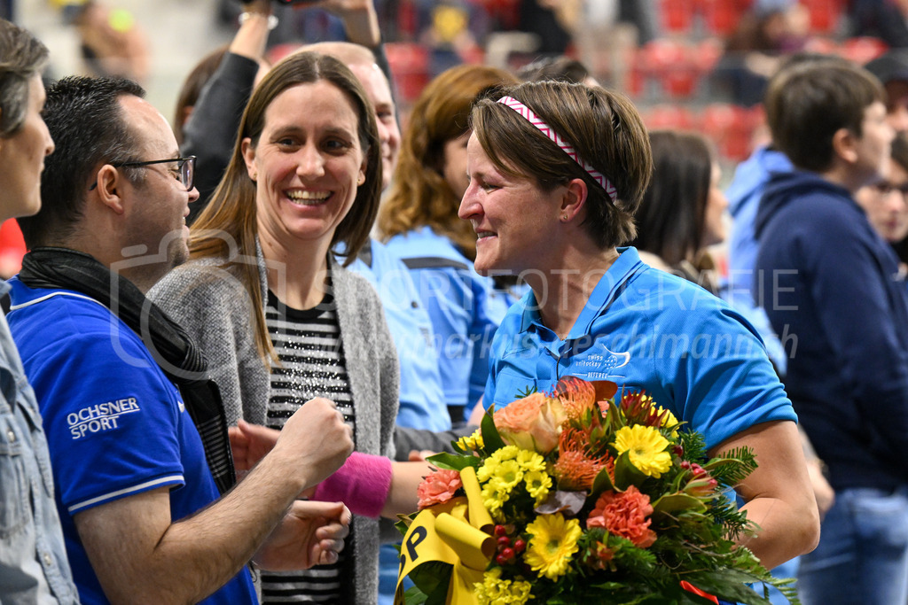 HC Rychenberg vs Floorball Köniz - 18. Dezember 2022 | HC Rychenberg vs Floorball Köniz
AXA Arena, Winterthur
Schiedsrichterin Corina Wehinger.
Bild: Sportfotografie Markus Aeschimann | www.markus-aeschimann.ch - Realisiert mit Pictrs.com