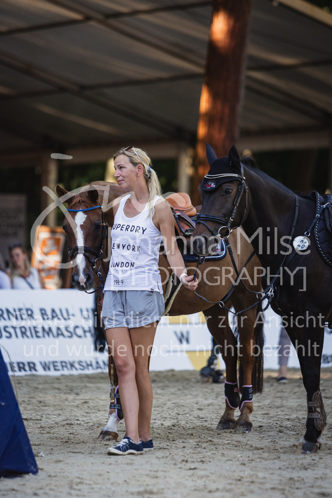 230908_OWLCh_PonyTrophy-312 | Deine schönsten Turniermomente als professionelle Fotos! Entdecke hochwertige Pferdesport-Fotografie im Online-Shop. Jetzt Fotos finden & bestellen!